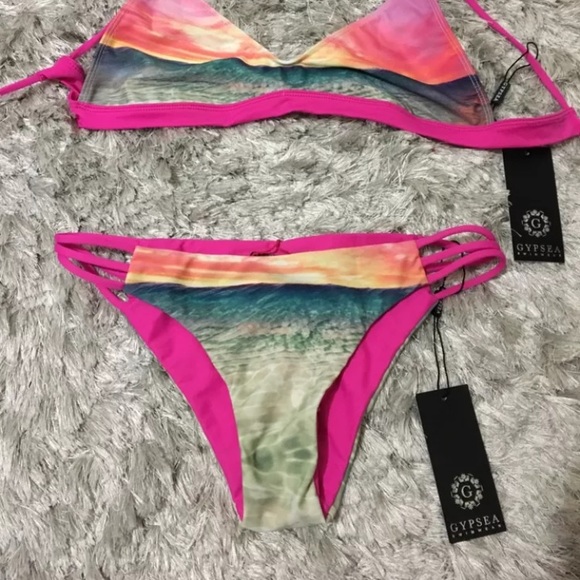 Gypsea Swimwear Okalani Bikini Medium - Picture 2 of 2
